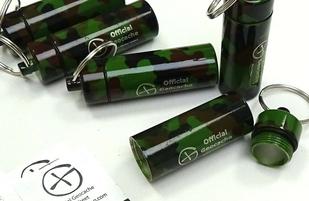 Set 5 x Micro container small, camo + logsheets