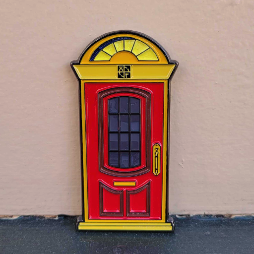 SnagTheTag-devil-red-door