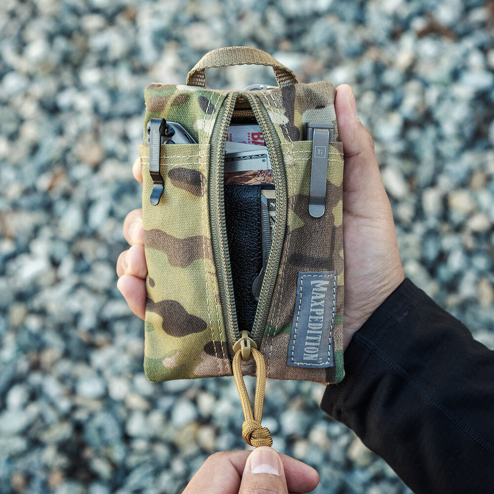 Platy Pocket Organizer 4&quot; x 6&quot; Camo