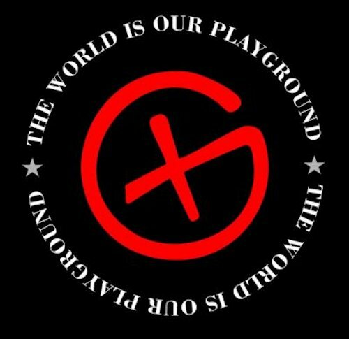 Hoody "Playground" - rood