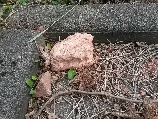 Fake Rock - donker grijs (incl micro container)