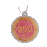 Finds -   900 Finds Milestone set