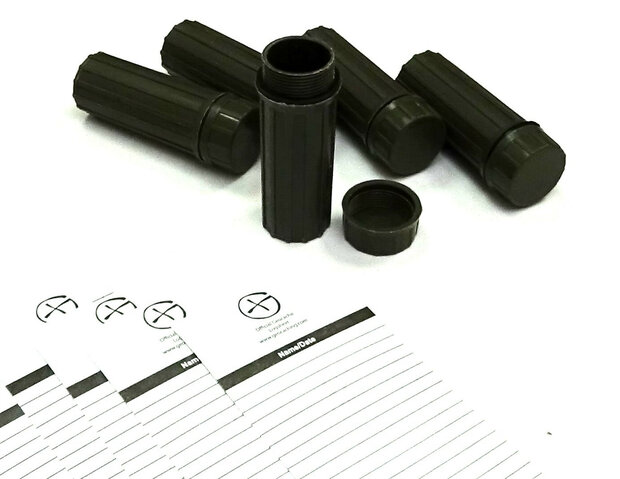 Set 5 x groene waterdichte container + logsheets