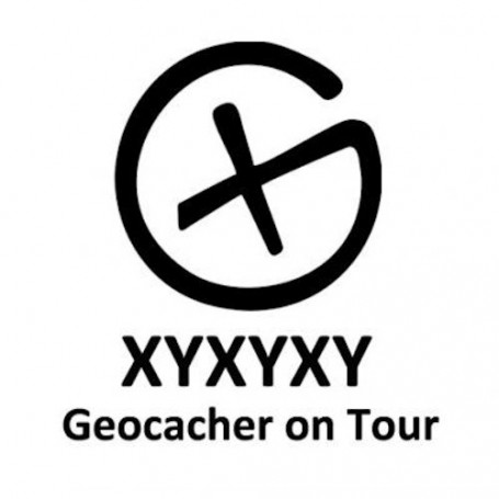 Geocacher on tour - trackable sticker